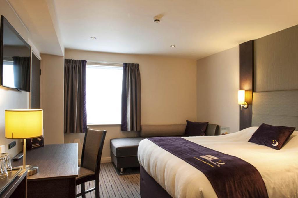 Premier Inn אטוקסטר מראה חיצוני תמונה