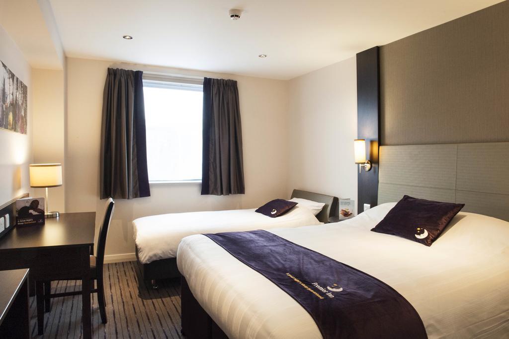 Premier Inn אטוקסטר מראה חיצוני תמונה